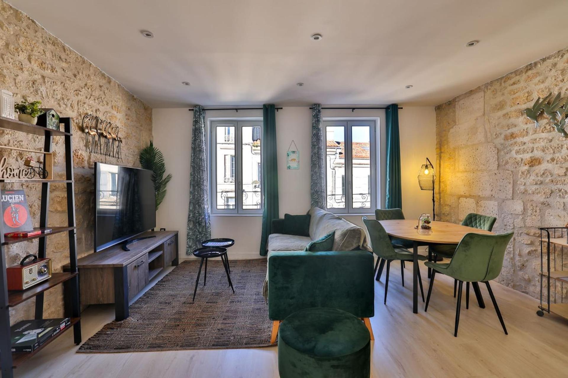 Le Lucien Eco-Appart'Hotel - Angouleme - Centre - Wifi - Parking Prive - Classe 4 Etoiles Экстерьер фото