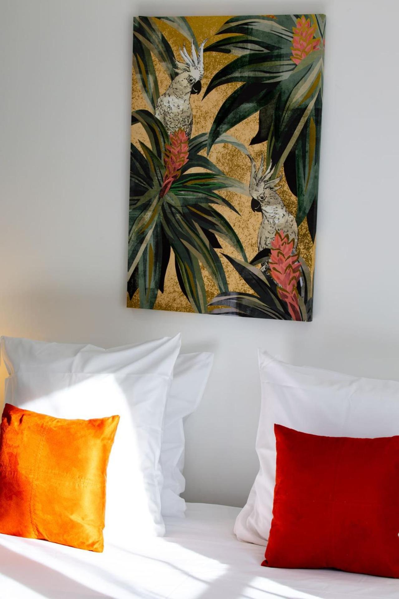 Le Lucien Eco-Appart'Hotel - Angouleme - Centre - Wifi - Parking Prive - Classe 4 Etoiles Экстерьер фото