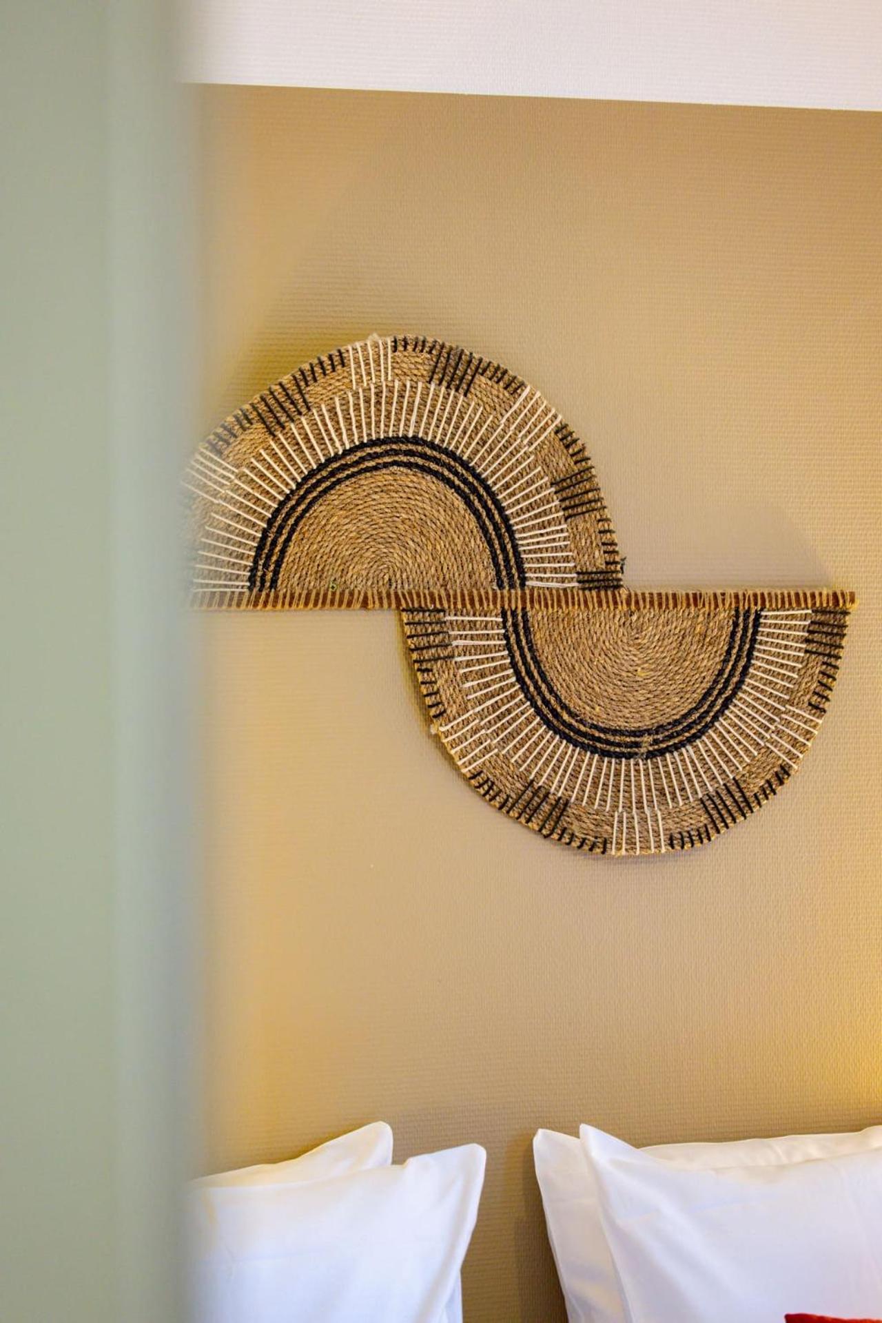 Le Lucien Eco-Appart'Hotel - Angouleme - Centre - Wifi - Parking Prive - Classe 4 Etoiles Экстерьер фото